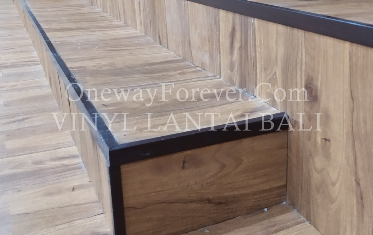 Lis PVC Lantai PVC di Balibali